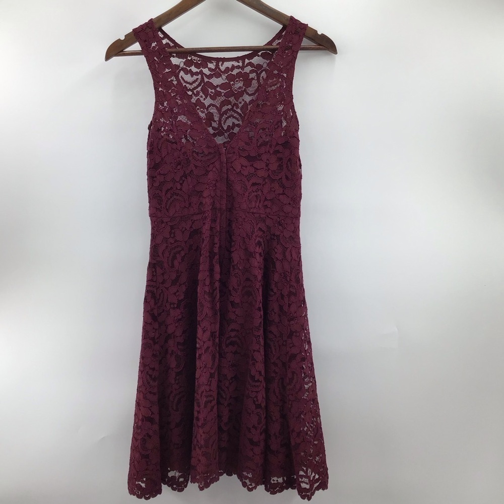 David's Bridal Lace Mini Dress - Deep Burgundy - Picture 3 of 13